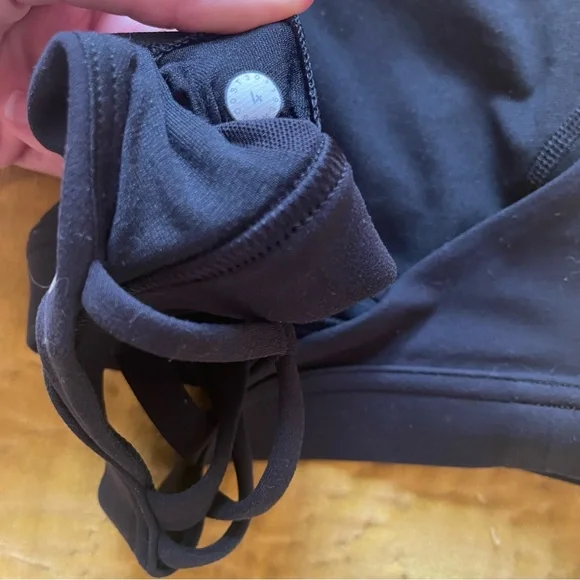 Lululemon Ride and Reflect Black Sports Bra - Picture 7 of 7